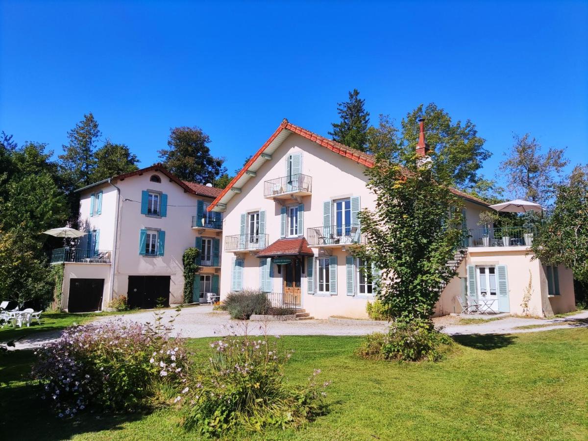 Villas-Du-Lac Appartements De Vacances Et Espace Spa Prive Clairvaux-les-Lacs Exterior foto