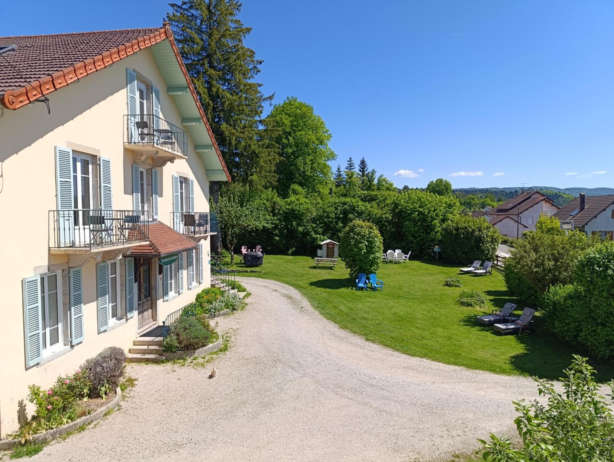 Villas-Du-Lac Appartements De Vacances Et Espace Spa Prive Clairvaux-les-Lacs Exterior foto